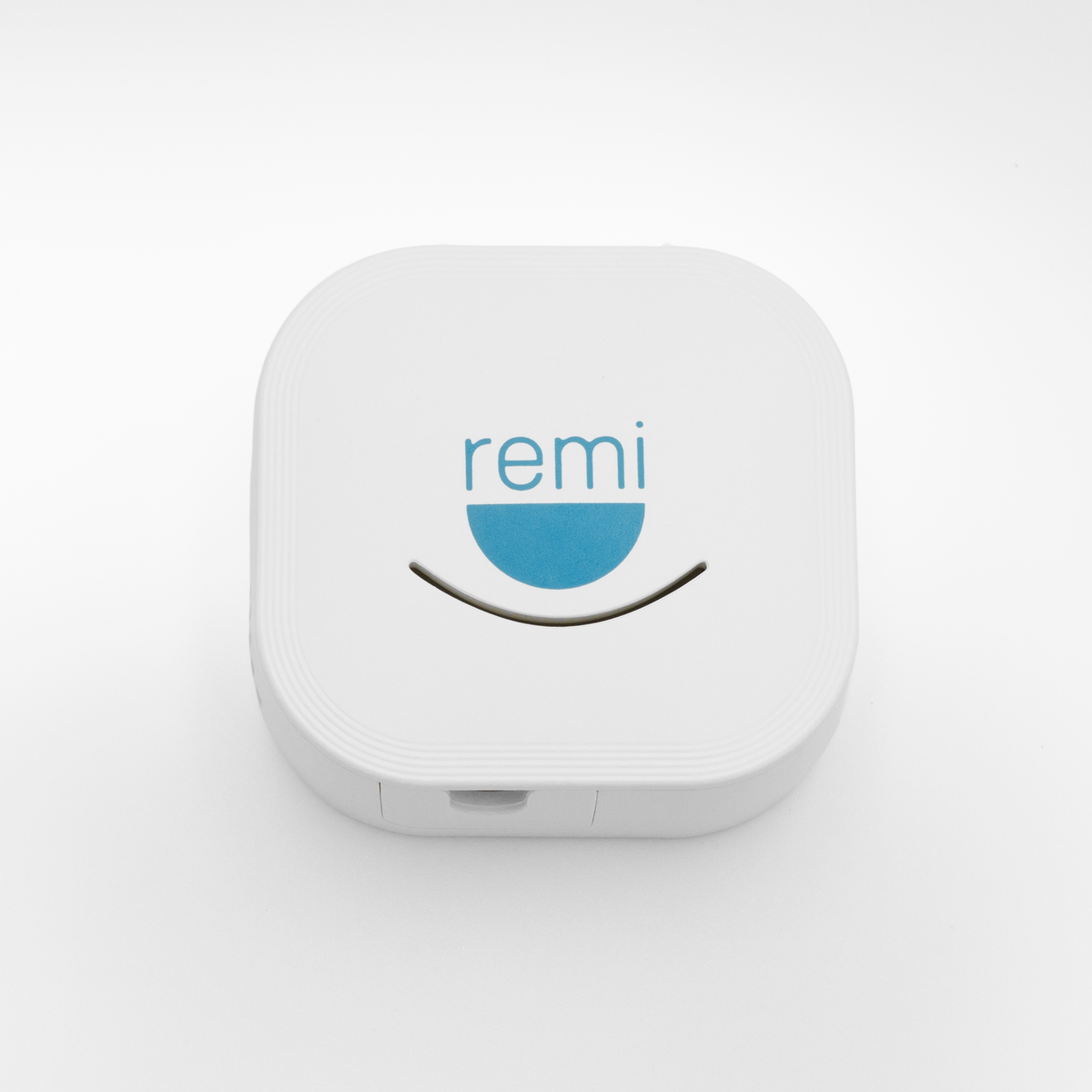 Remi UV Toothbrush Sanitizer in pearl white
